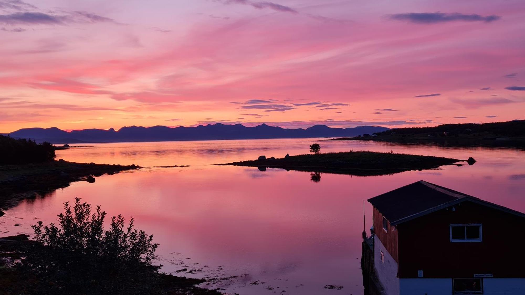 Prima Lofoten Myrland ภายนอก รูปภาพ