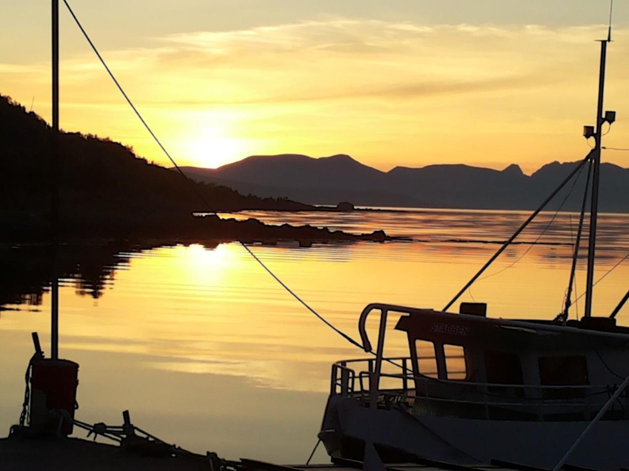 Prima Lofoten Myrland ภายนอก รูปภาพ